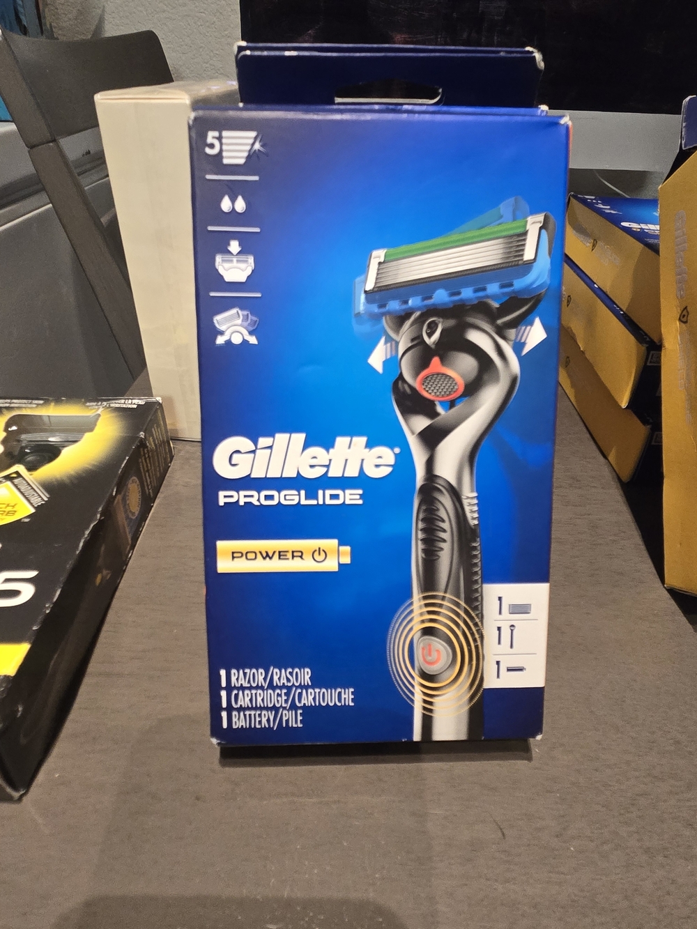 Gillette ProGlide Power Men's Razor - Black and Blue